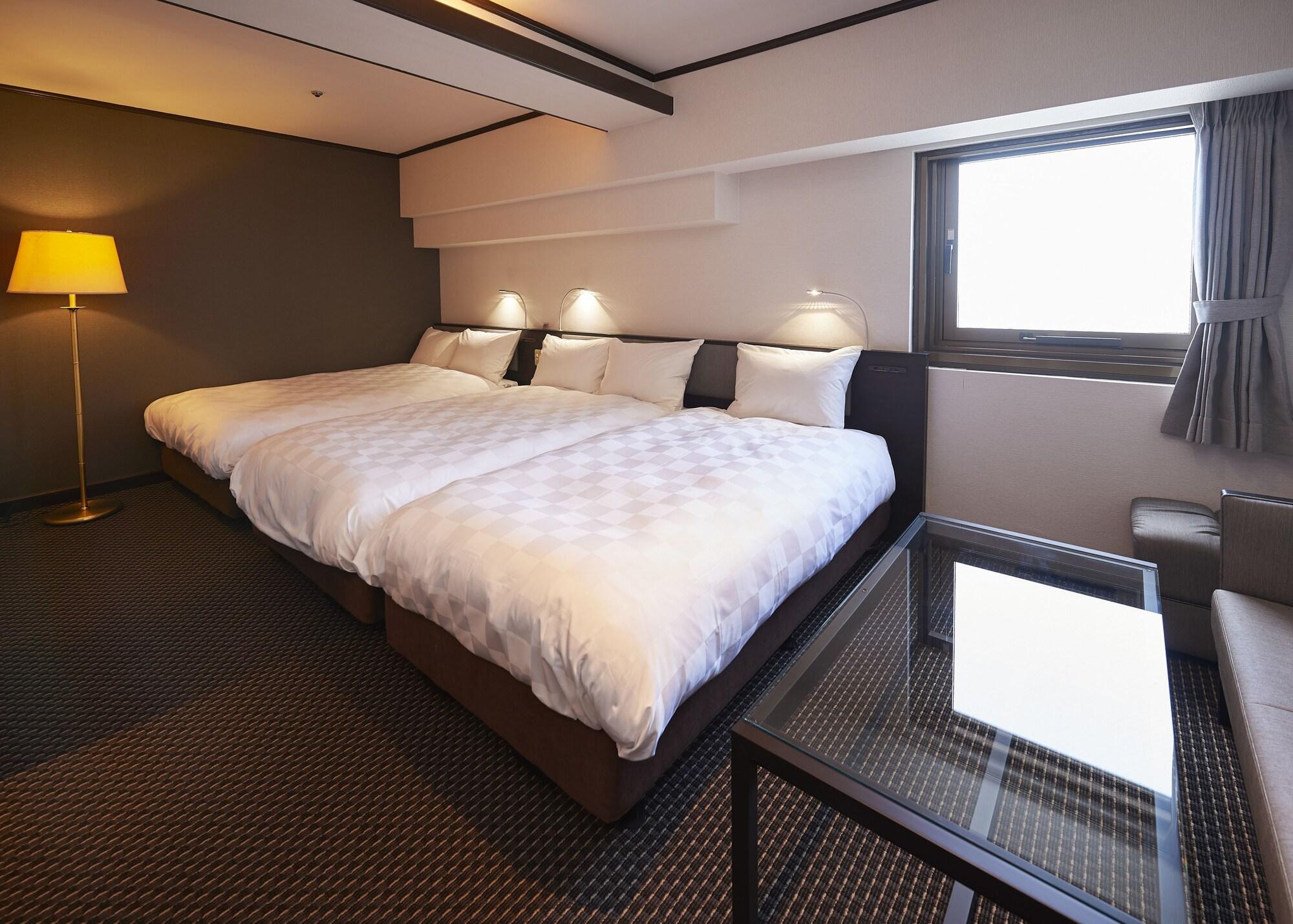 Hotel Consort Shin-Osaka Esterno foto