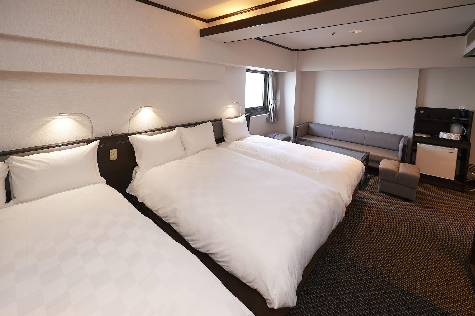 Hotel Consort Shin-Osaka Esterno foto