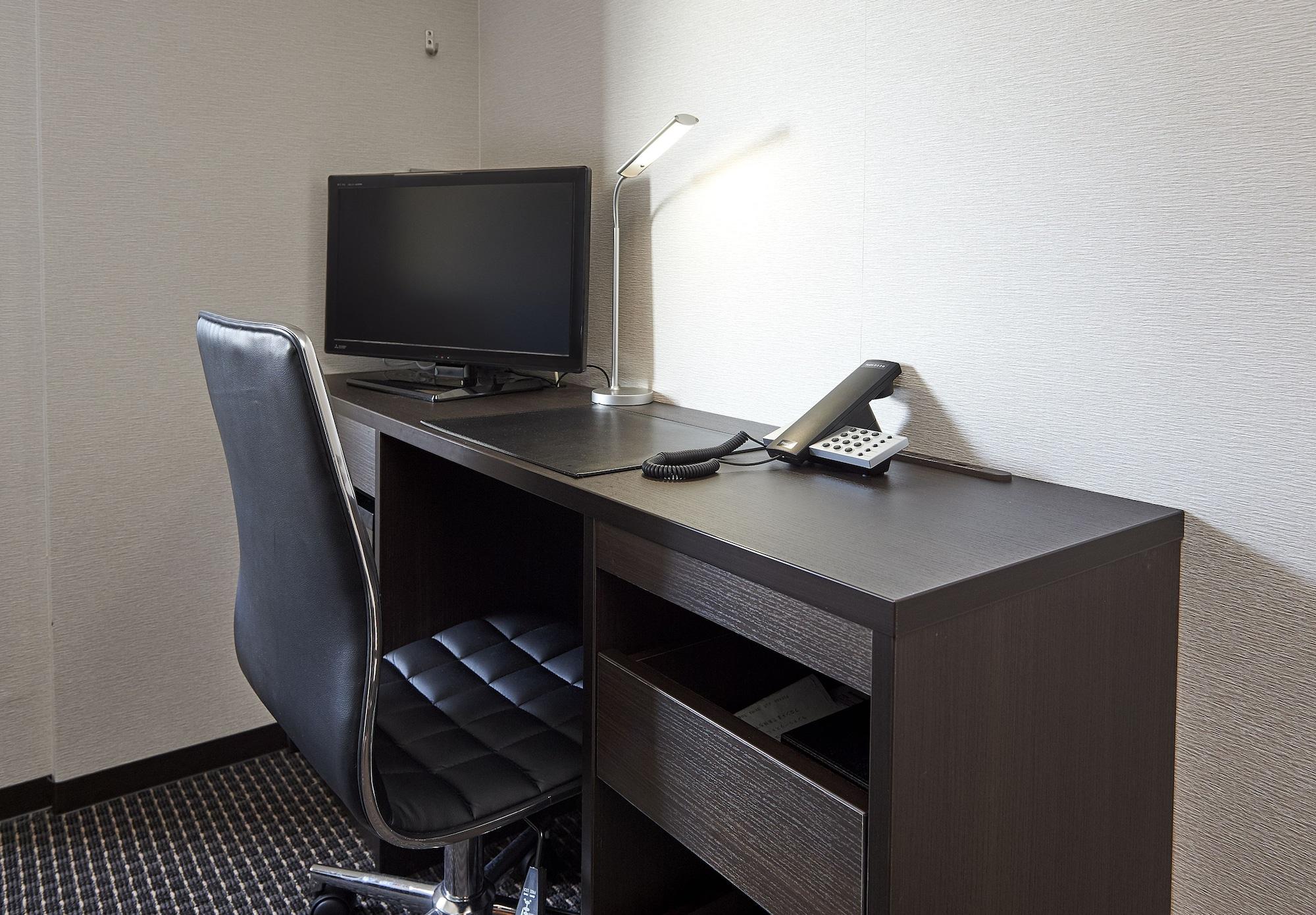 Hotel Consort Shin-Osaka Esterno foto