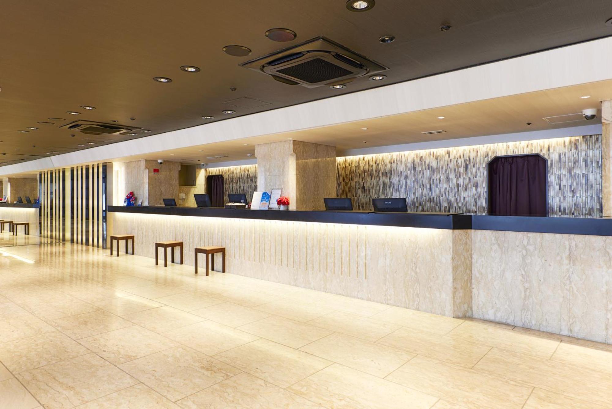 Hotel Consort Shin-Osaka Esterno foto