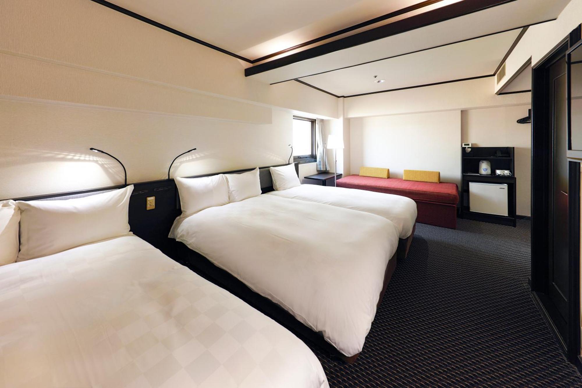 Hotel Consort Shin-Osaka Esterno foto
