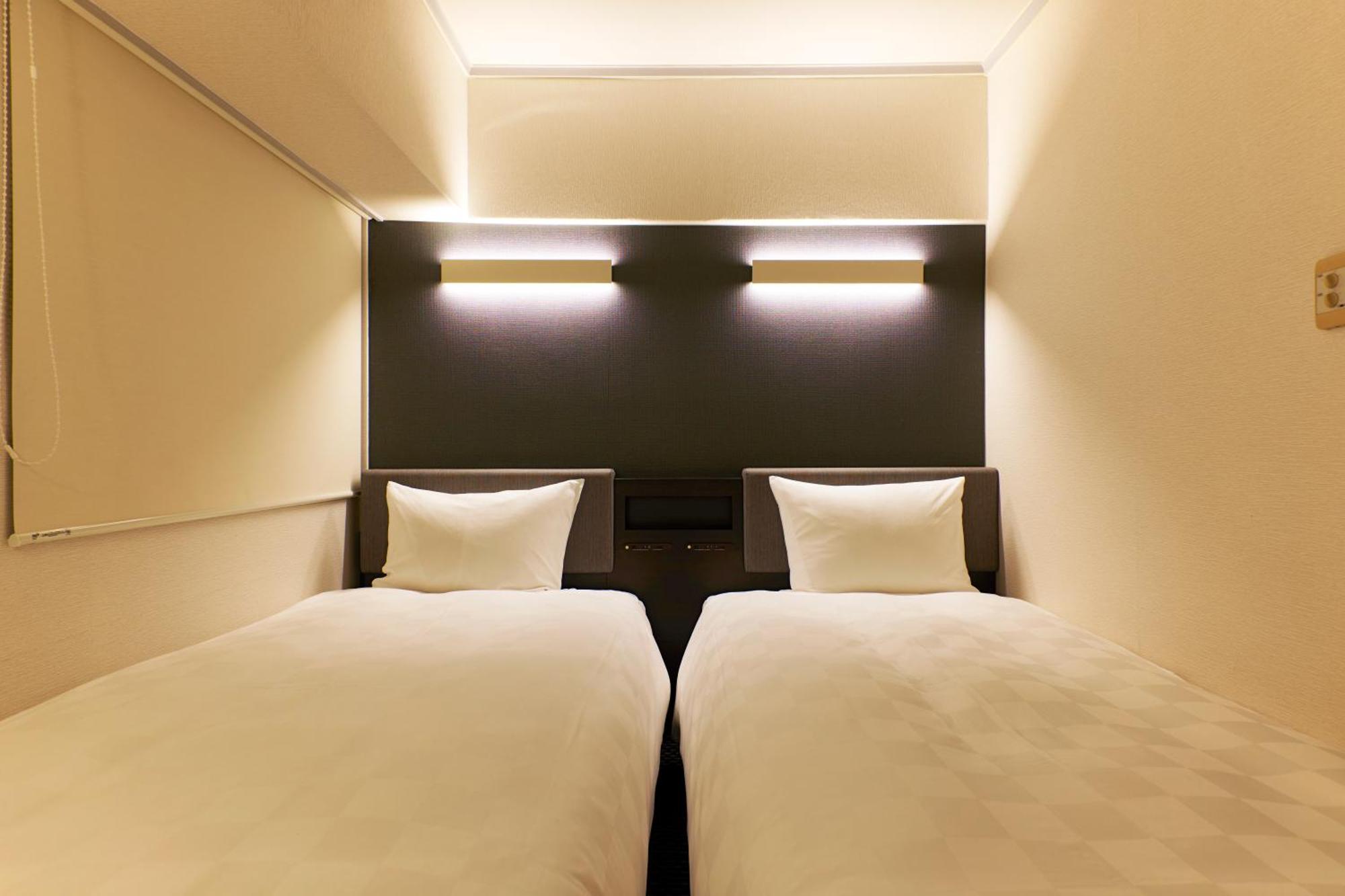 Hotel Consort Shin-Osaka Esterno foto